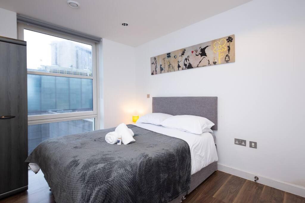 Stylish Mediacity 2Bed, Sleeps 6, Amazing Views 曼彻斯特 外观 照片
