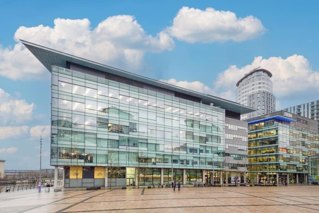 Stylish Mediacity 2Bed, Sleeps 6, Amazing Views 曼彻斯特 外观 照片
